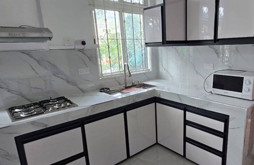 Port Louis House | House, 6+ persons. White-Sand Beach - Grand Bay 20mins. Special Offer Discount
