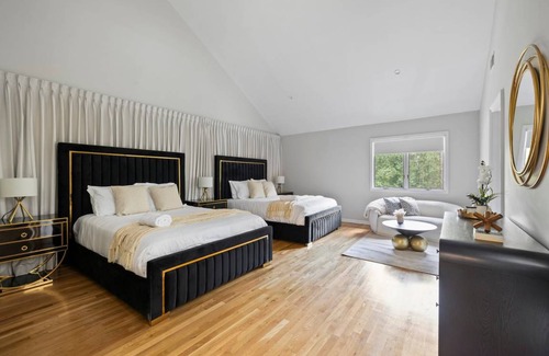 Airmont House | House ∙ 7 bedrooms ∙ 14 guests