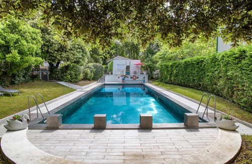 Arcachon House | House ∙ 8 bedrooms ∙ 14 guests