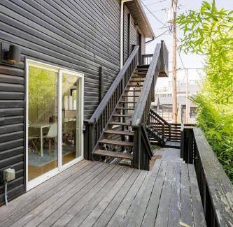 Alphabet Historic District House | House ∙ 8 bedrooms ∙ 16 guests