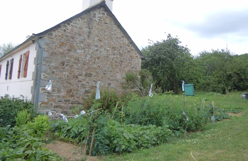 Argol Cottage | House 90m2 in hamlet 200 m river, Crozon peninsula