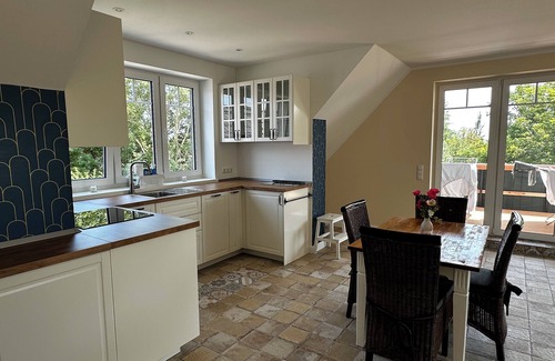Nordholz Apartment | House Ankerplatz OG, directly behind the dike in the middle of nature with roof terrace