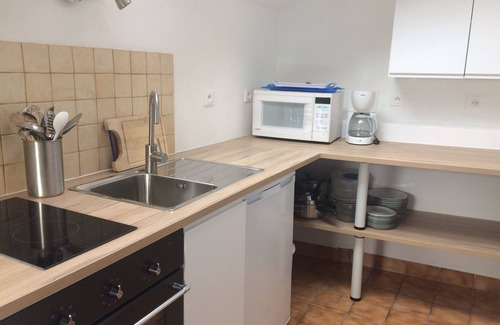 Ploubazlanec House | House at 700 m from the sea, facing south, garden, wifi, 1 bedroom, 2 persons
