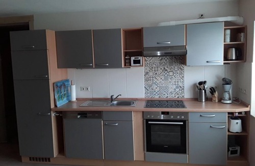Bongard Apartment | House Bongard - 2-bed apartment shower/toilet, non-smoking