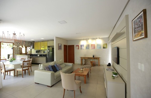 Parafuso House | House