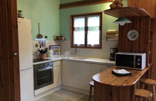 Maubuisson Ski Chalet | House - Chalet in a pine forest, sleeps 6, 2 bedrooms, fully equipped