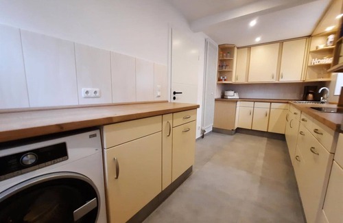 Reiterswiesen House | House Chiara - vacation home, shower, WC, 3 bedrooms
