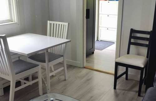 Gustavsvik House | House Close to Beach and Sea in Nacka