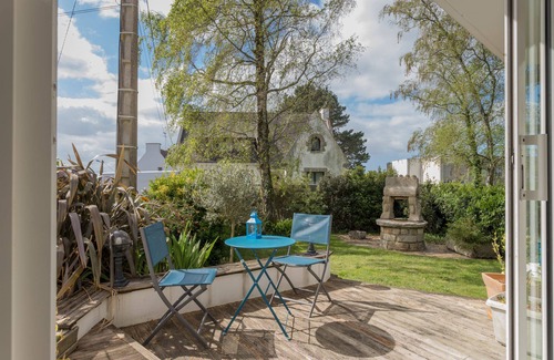 Auray House | House-Comfort-Private Bathroom-Garden view