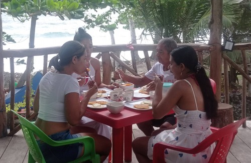 Capurgana Cabin | House coral beach hostel, in front of the caribbean sea, hammock area, swimming pool, bar, restaurant, bar, restaurant.
