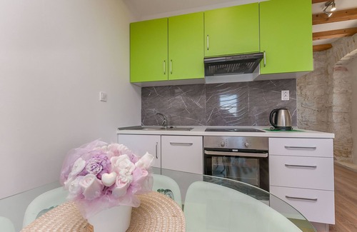 Lokva Rogoznica House | House Darijo (64071-K1) - Lokva Rogoznica