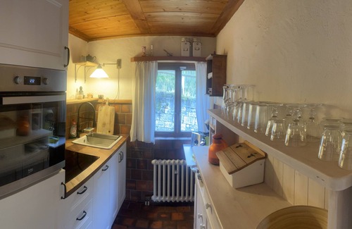 Rothenburg ob der Tauber House | House on the vineyard below Rothenburg