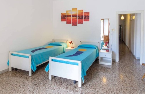 Torre Vado Apartment | House detached villa with sea views, garden and car parking