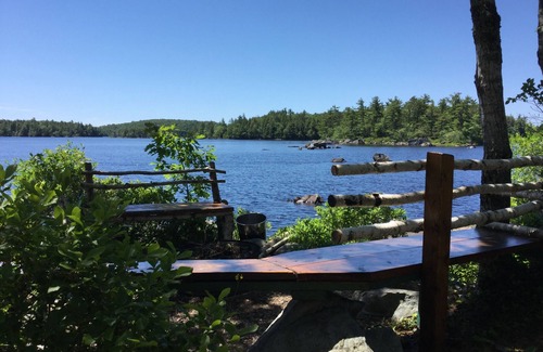LaBelle House | House Eagle Cove - Cottage right on the shore of Ponhook Lake