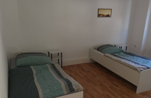 Mittelstadt Apartment | House Elbert