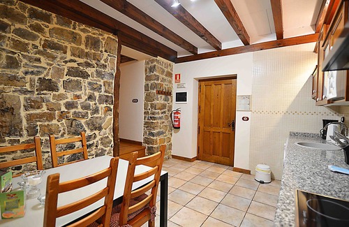 Tudes House | House