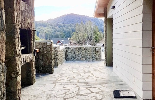 Llao Llao House | House Facing Llao Llao in Bariloche