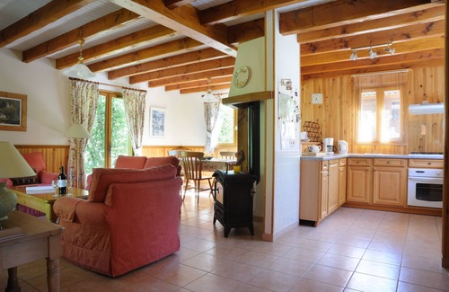 Lachapelle-Auzac House | House for 8, on a golf course with pool view