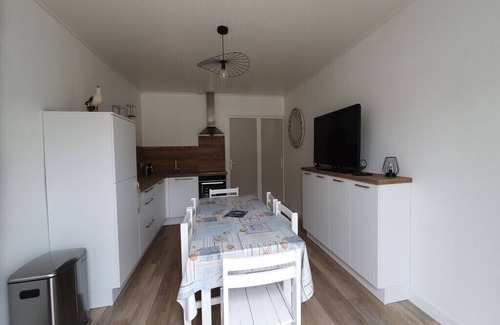 Bourcefranc-le-Chapus House | House for 6 people with swimming pool and garden, 200m from the sea!
