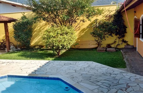 Mococa House | House for Season in closed condominium