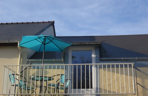 Sache House | HOUSE FOR SEASONAL RENTAL-