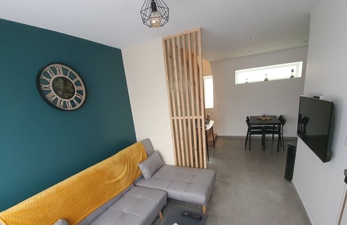 Provin House | House