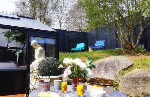 Trevron House | House