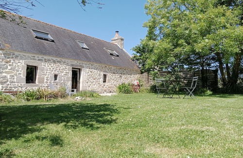 Plomeur House | House "Francoise" 3Km from La Torche and 2Km from the beach, in nature