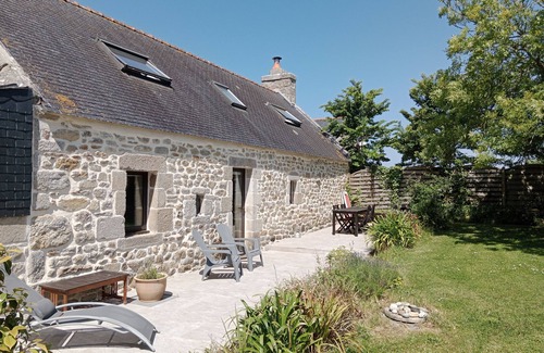 Plomeur House | House "Francoise" 3Km from La Torche and 2Km from the beach, in nature