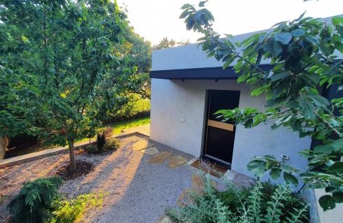Dekani House | HOUSE G
