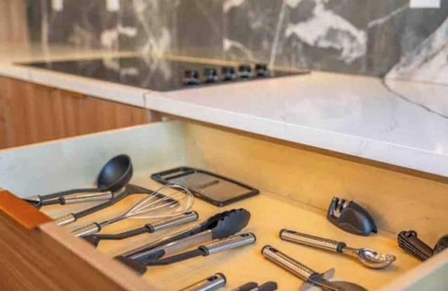 Vancouver House | House hot tub sauna close to PDX Airport
