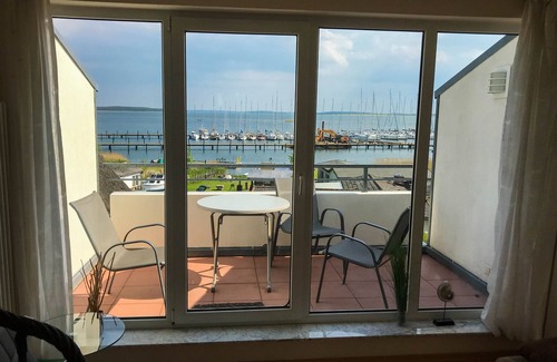 Breege House | House in Breege, sea view from all 3 floors, own sauna, parking lot, up to 5 persons