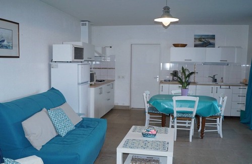 Quartier de l'Hippodrome House | House in Châtelaillon Beach, quiet with enclosed garden