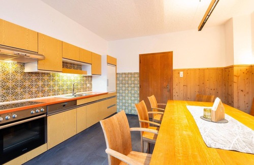 Fuegen House | House in Fügen near Zillertal Ski Slopes