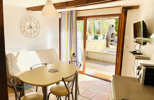 Payrignac Cottage | House in farm