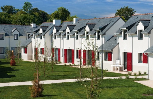 Queven House | House in France for a Relaxing Getaway