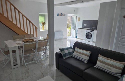 Plevenon House | House in Frehel