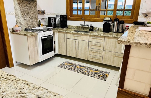 Campos do Jordao Cottage | House in Gated Community with Heated Pool, Hydro, Jacuzzi and Beautiful View.
