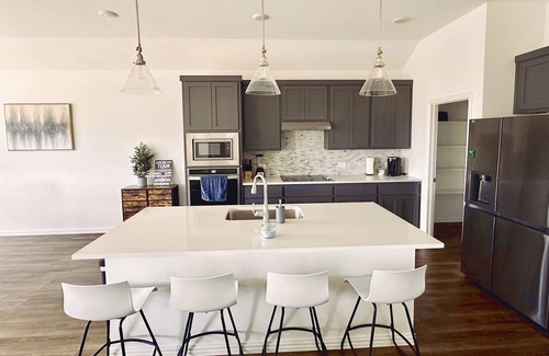 Haslet House | House in North Fort Worth