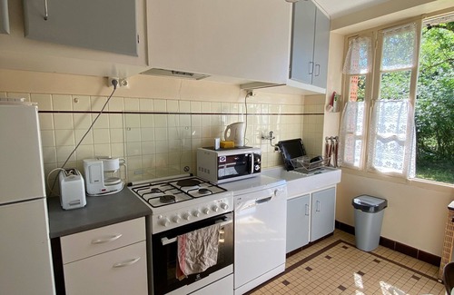 Ledergues House | House in the country