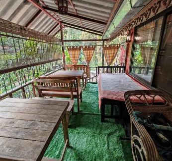 Luang Nuea House | House in the Forest