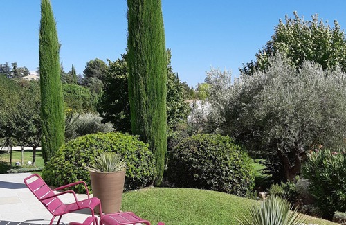 Ansouis House | HOUSE IN THE HEART OF A CLASSY LUBERON VILLAGE WITH PRIVATE HEATED POOL