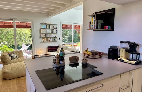 Arbonne House | House in the heart of nature