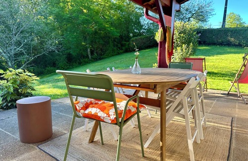 Arbonne House | House in the heart of nature