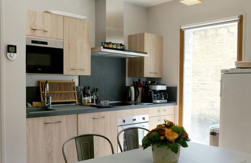 Beaune City Centre House | house in the historic city center of Beaune terrace and aircon !