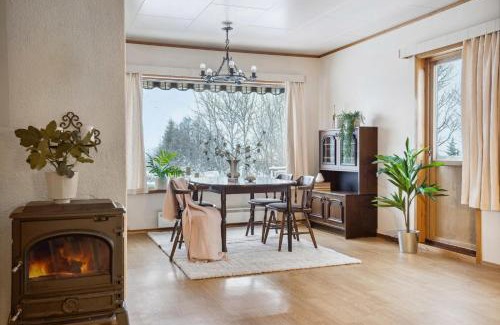 Tromso House | House in the lights and Aurora