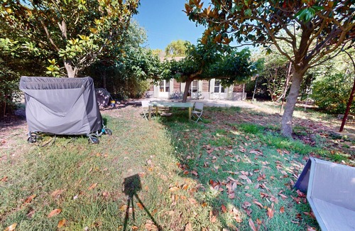 Vic-la-Gardiole House | House in Vic-la-Gardiole, 2 pers, Terrace, Close to Beach