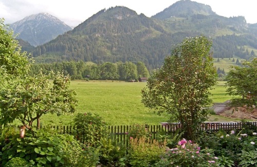 Bad Hindelang Apartment | House Katrin, vacation apartment 3 (4 stars DTV, 41sqm)