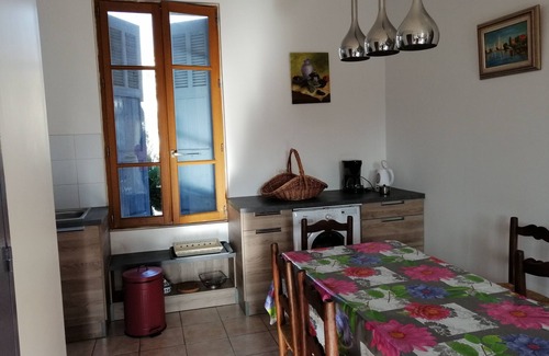 Laragne-Monteglin House | House La Campagne en Ville "Le Jardin