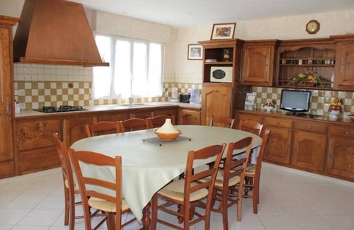 Montagne House | House "La demeure de Bayard" for 10 people 7km from Saint Emilion